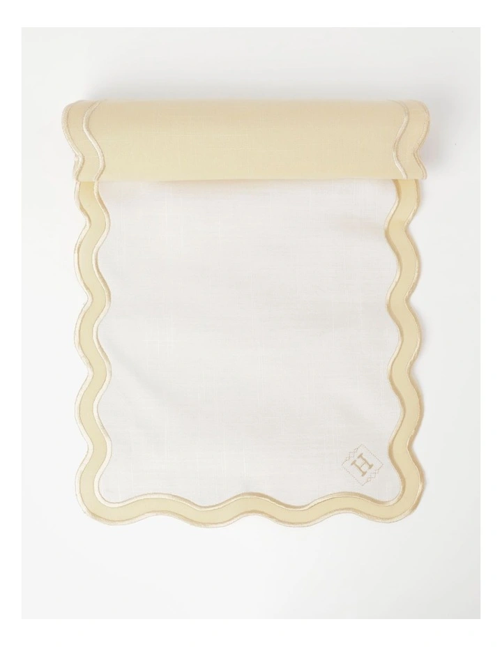 Buy π Heritage Florence Scalloped Edge Table Runner With Gold Rim β¨ 3 Buy π Heritage Florence Scalloped Edge Table Runner With Gold Rim β¨